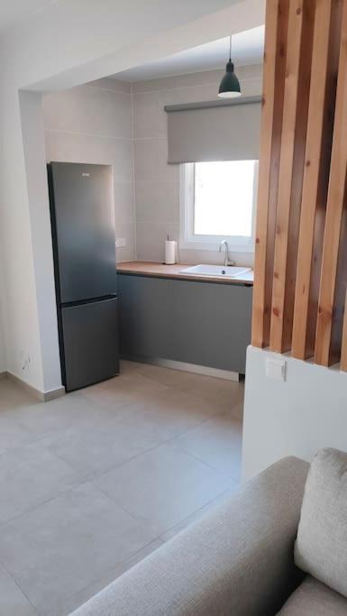 Two Bedroom Apartment With Pool Paphos Exterior photo
