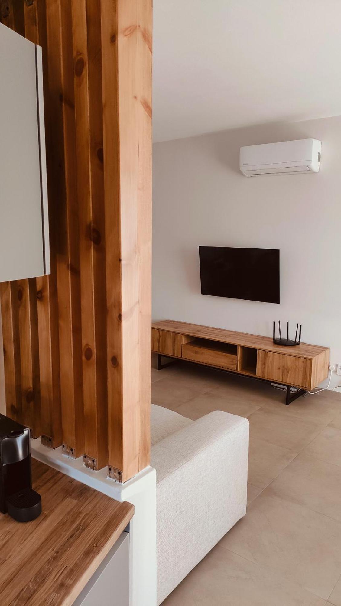 Two Bedroom Apartment With Pool Paphos Exterior photo